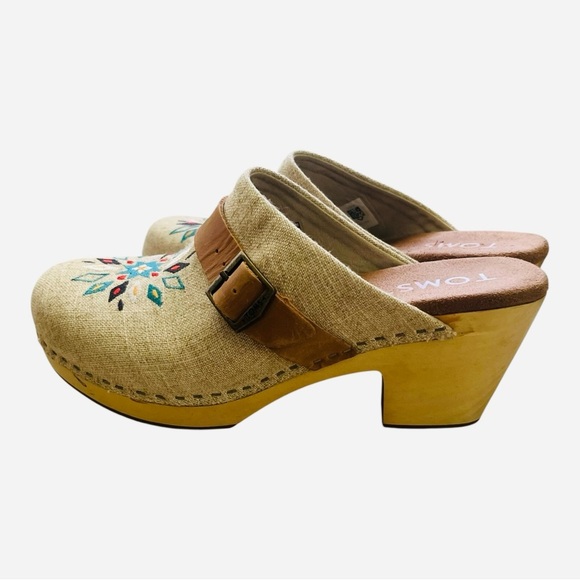Toms Tan and Cream Elisa Clog Mules with Embroidered Design natural linen W 7.5 - Picture 2 of 15